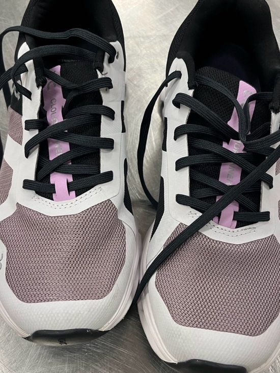 On Clouds Shoes - ON CLOUDS Women’s Athletic Sneakers in Mauve and Black